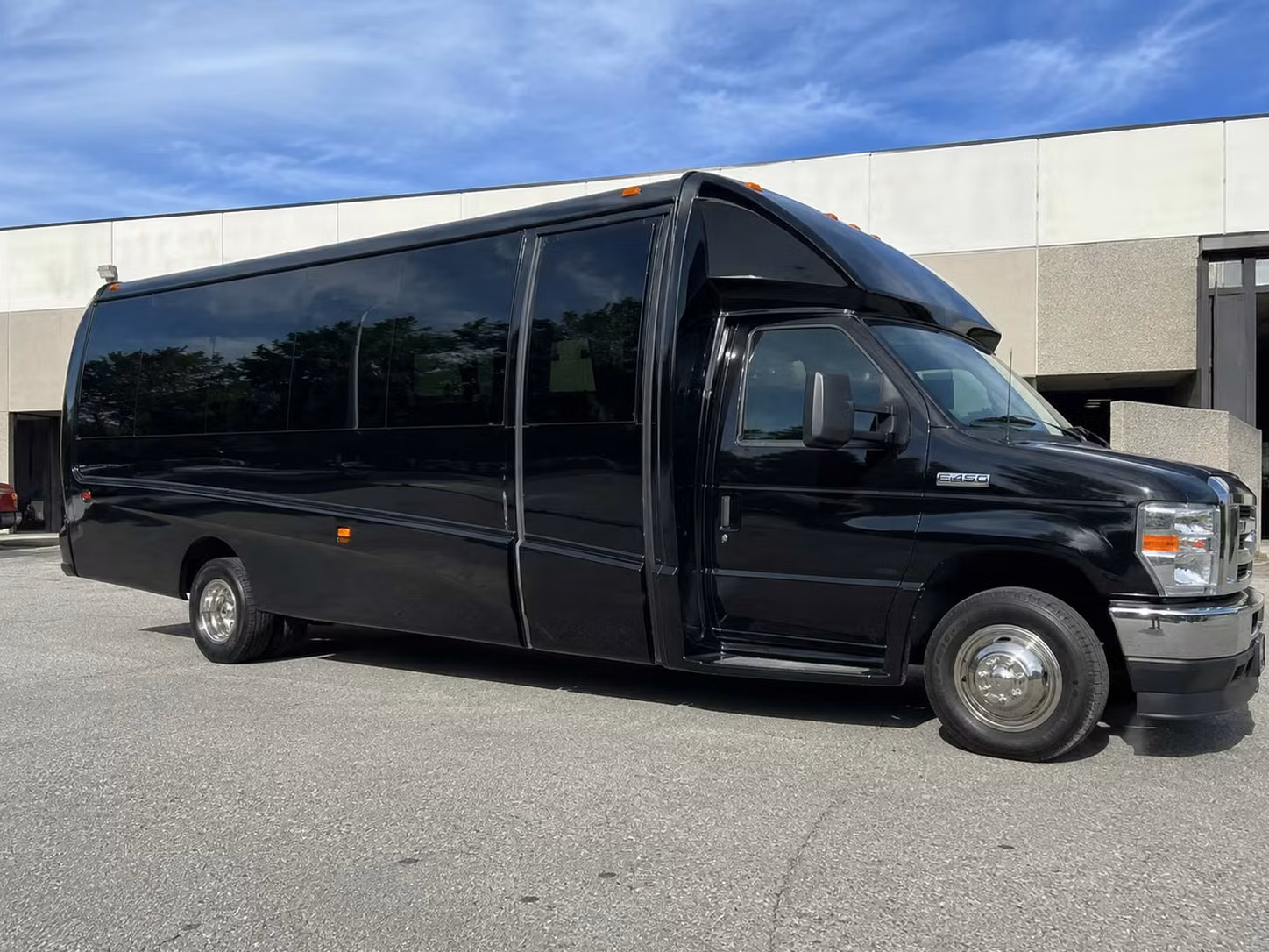 18 passenger minibus