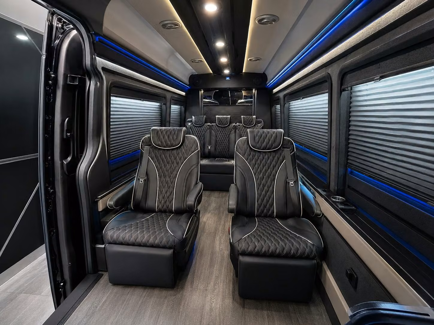 the right escondido airport shuttle bus for corporate and medical travel groups